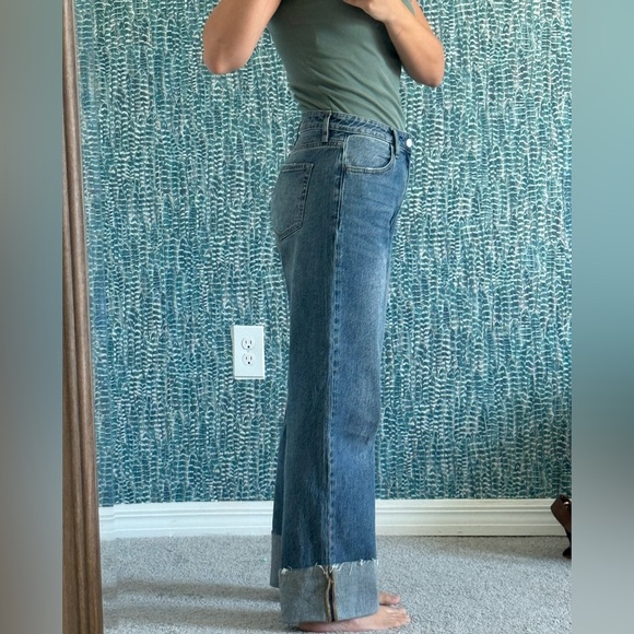 Artemis Vintage Jeans with Rolled Cuffs - Picture 8 of 9